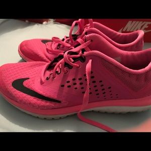 Women's "Nike"