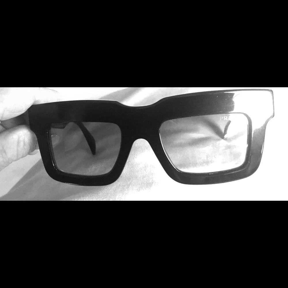 PRADA SUNGLASSES