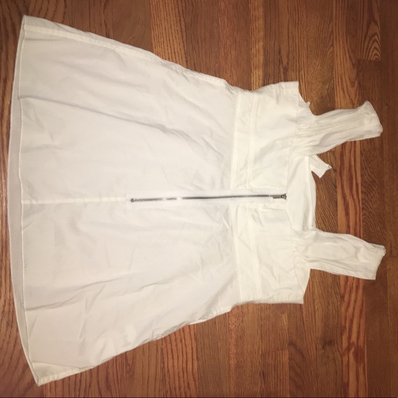 BCBG Maxazria TOp - Picture 4 of 5