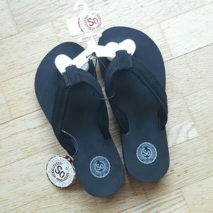 SO flip flops - NWT! FREE with order over $20! :)