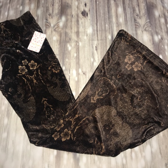 ๐Free People Maura Printed Velvet Flare - Picture 6 of 8