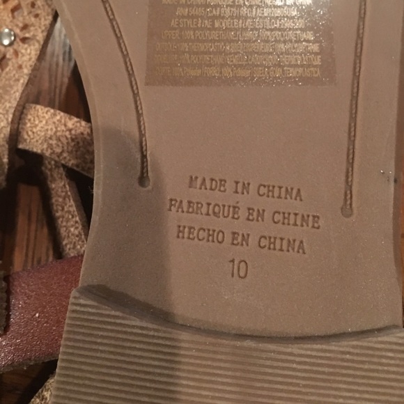 American Eagle sandals - Picture 3 of 4