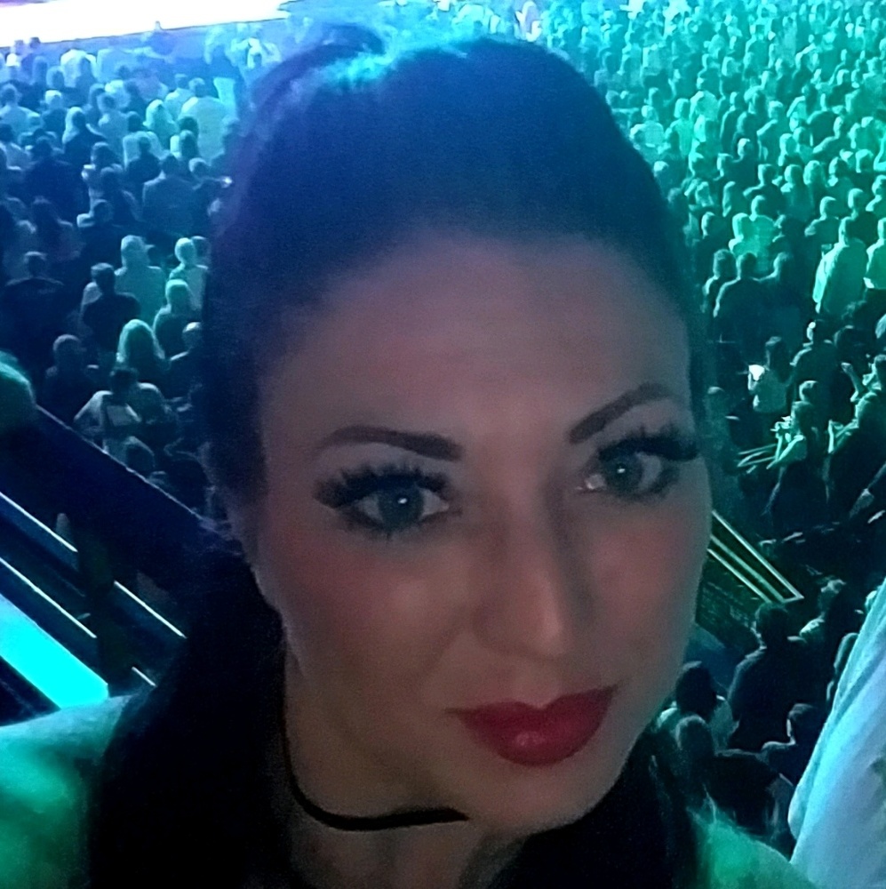 Meet your Posher, Jenell