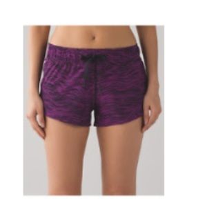 Lululemon reversible grey/purple shorts