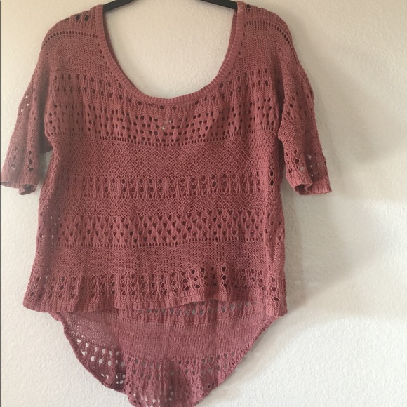 Crocheted Maroon blouse - Picture 3 of 3
