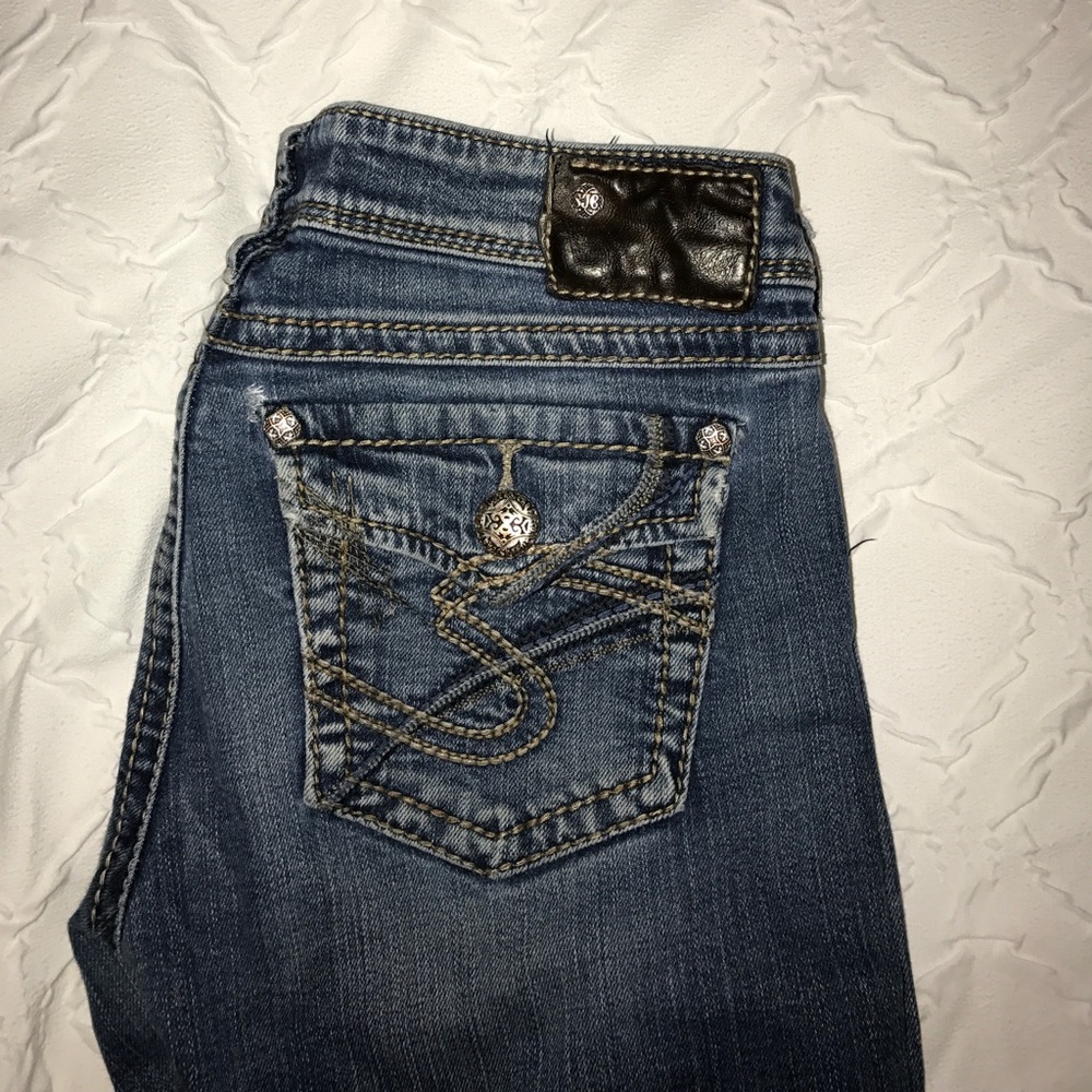 Silver pioneer style jeans!