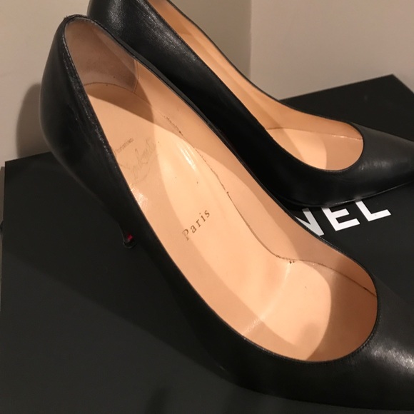 Pumps - Picture 2 of 3