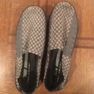 Tek Gear slip on shoes - barely worn!