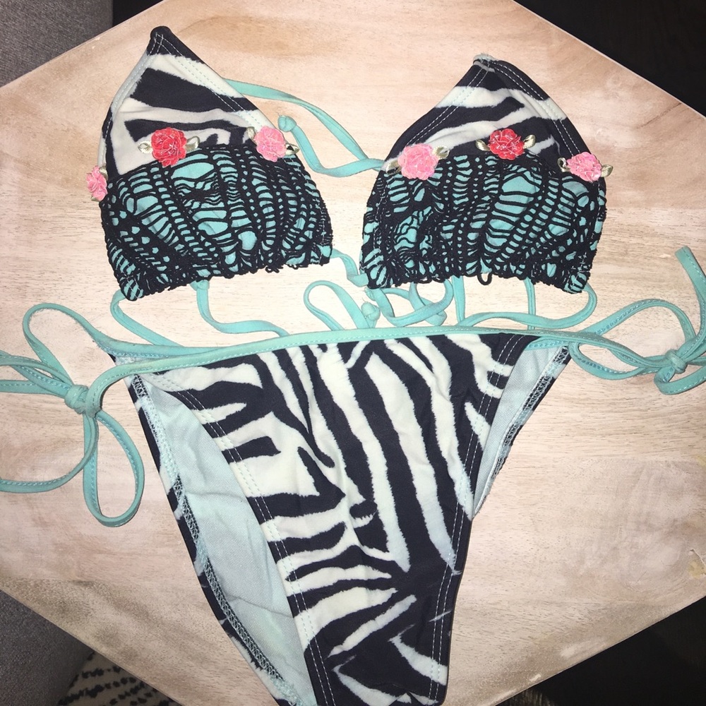 zebra bikini