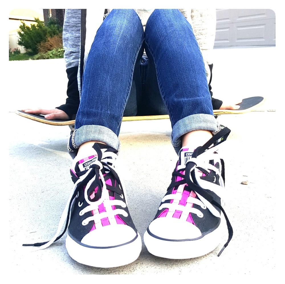 NIB Converse Chuck Taylor All Star loopholes