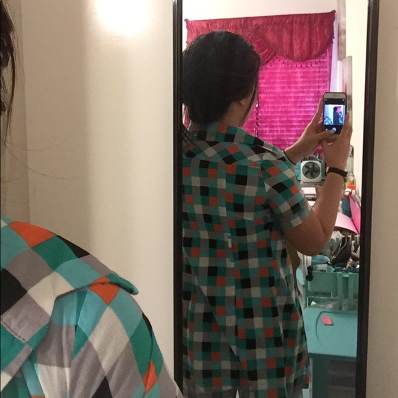 Checkered top - Picture 3 of 5