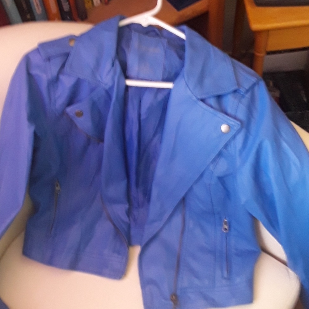 Aeropostle large blue leather jacket 💙💙