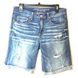 American Eagle denim Bermuda shorts size 12