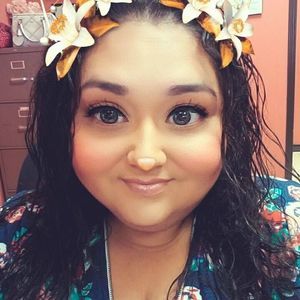 Meet your Posher, Myra