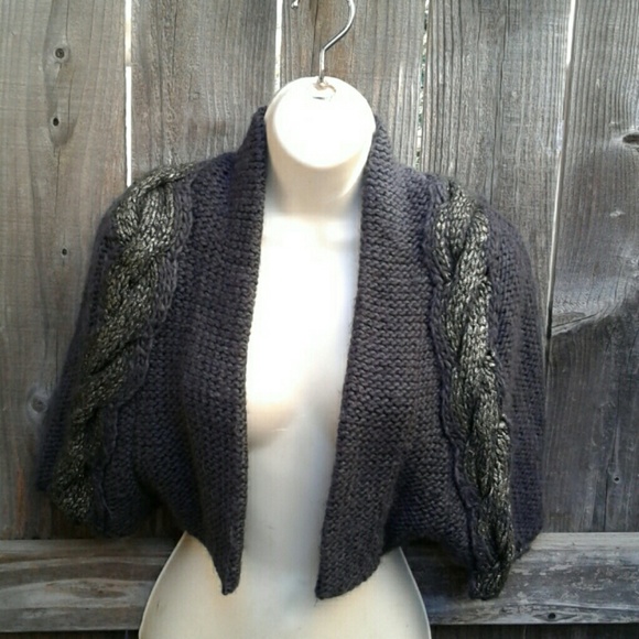 ANTHROPOGIE *MOTH* Sweaters - ANTHROPOLOGIE *MOTH* CHUNKY GRAY OPEN SHRUG