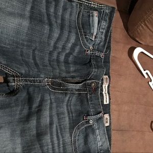Buckle Carter Jeans