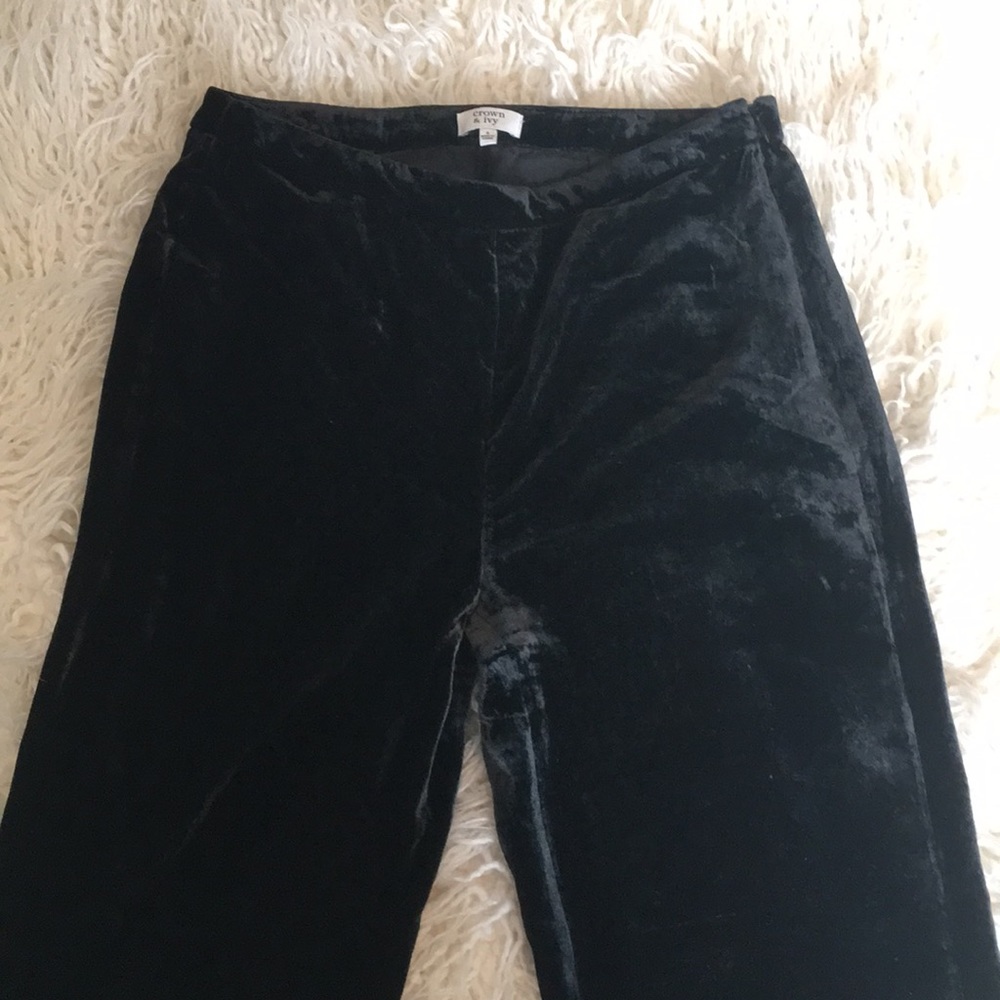 NWOT Crown & Ivy Velvet high waist flare pants