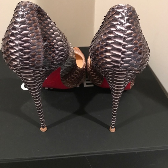 Pumps - Picture 3 of 3