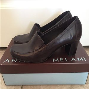 NEW! Antonio Melani Box Heel Loafers