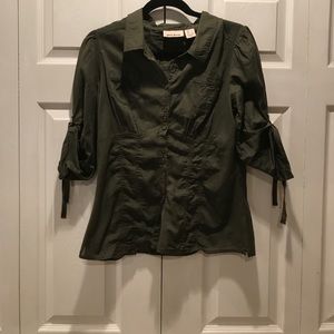 Dkny army green button down/ never worn