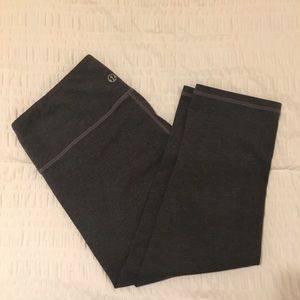 NWOT Lululemon 'Wunder Under' Crops Leggings