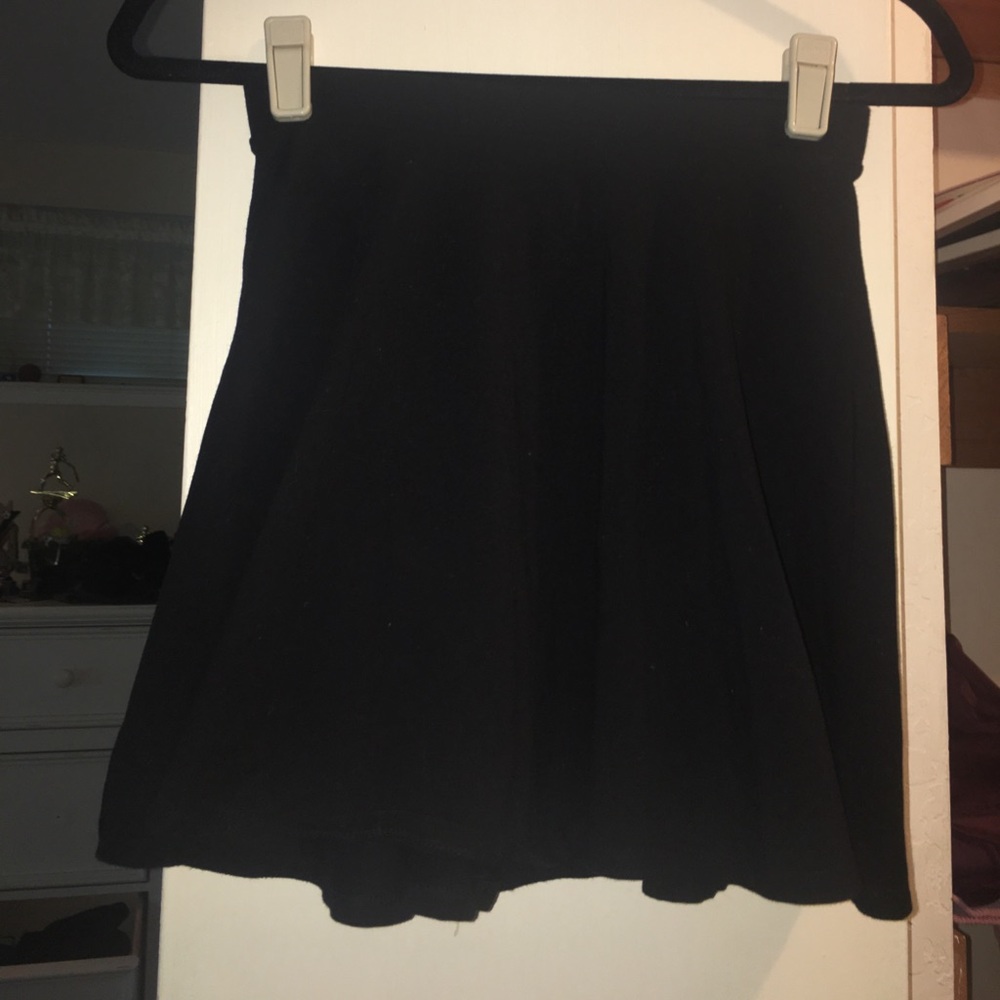 Black skirt