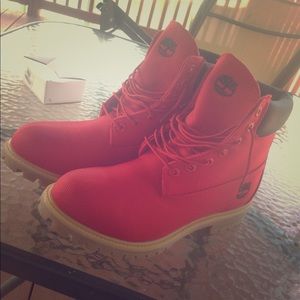 Red Timberlands