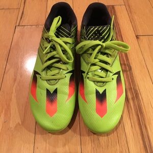 Youth Adidas soccer cleats size 5.5