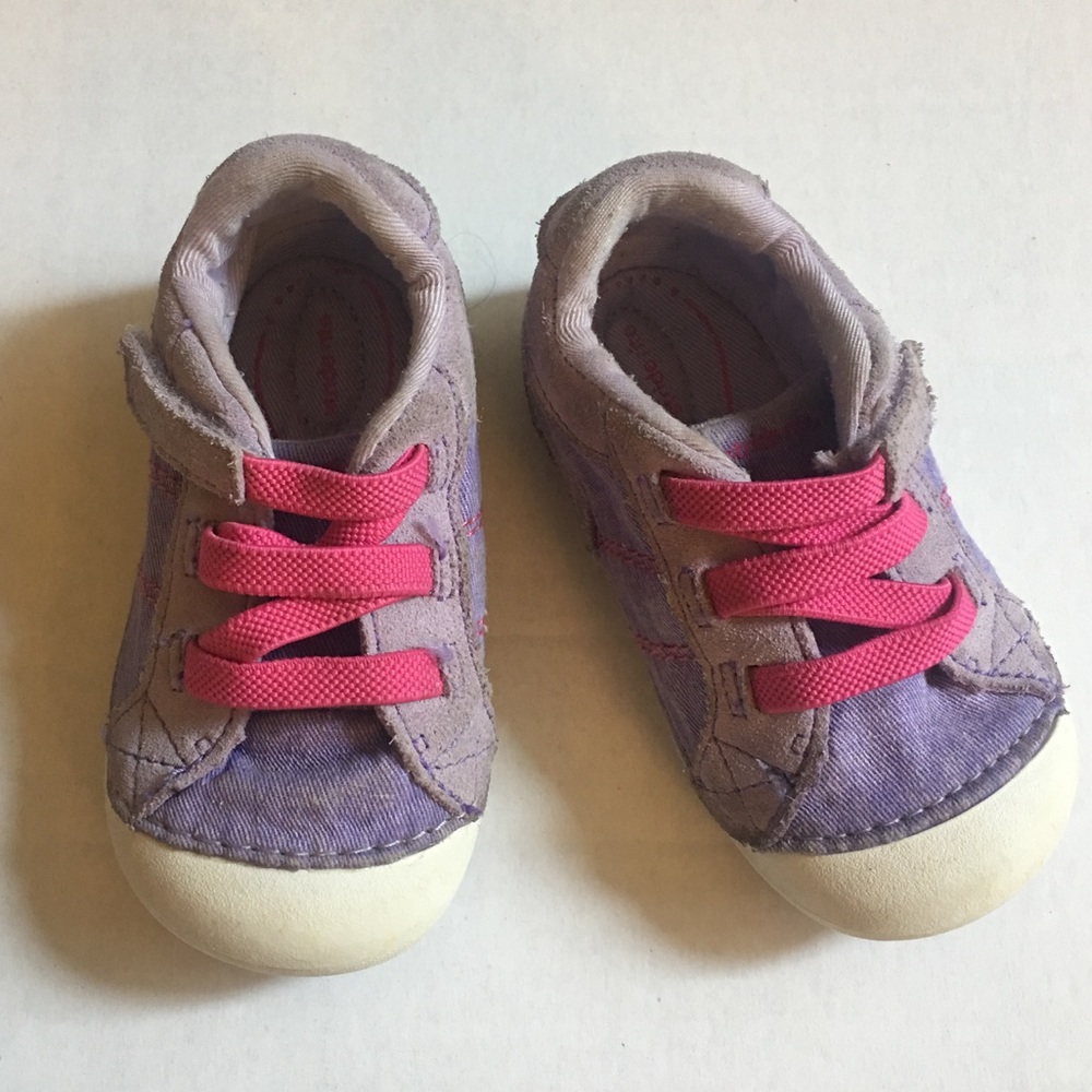Baby girl stride rite purple shoes size 5.5