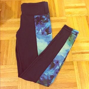 Athleta yoga pants