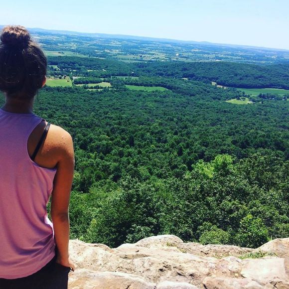 Meet your Posher, Carly - Picture 1 of 1