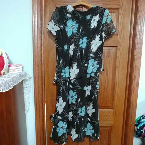 R&K Originals Ladies Size 14 Dress - Picture 2 of 5