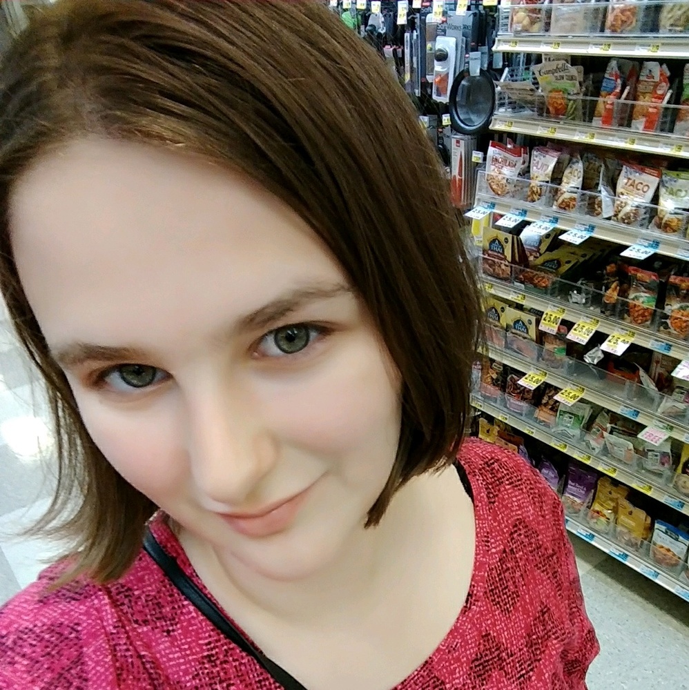 Meet your Posher, Natalie
