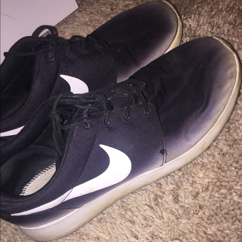Nike Roshes