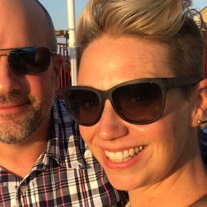 Meet your Posher, Robyn