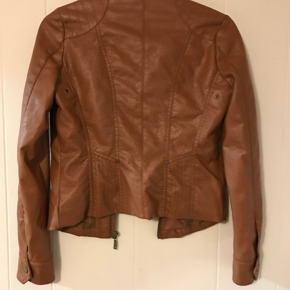 Jacket - Picture 5 of 5