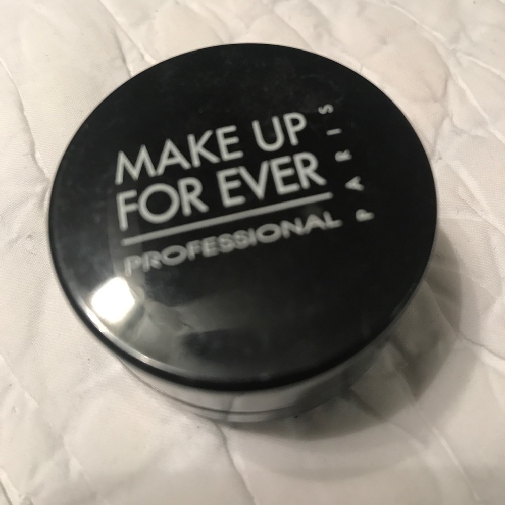 Makeup forever. Aqua cream 01. Dark gray