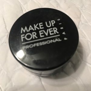 Makeup forever. Aqua cream 01. Dark gray