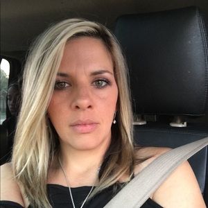 Meet your Posher, Shelli