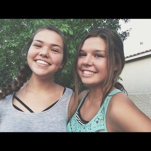 Meet your Posher, Kaitlyn