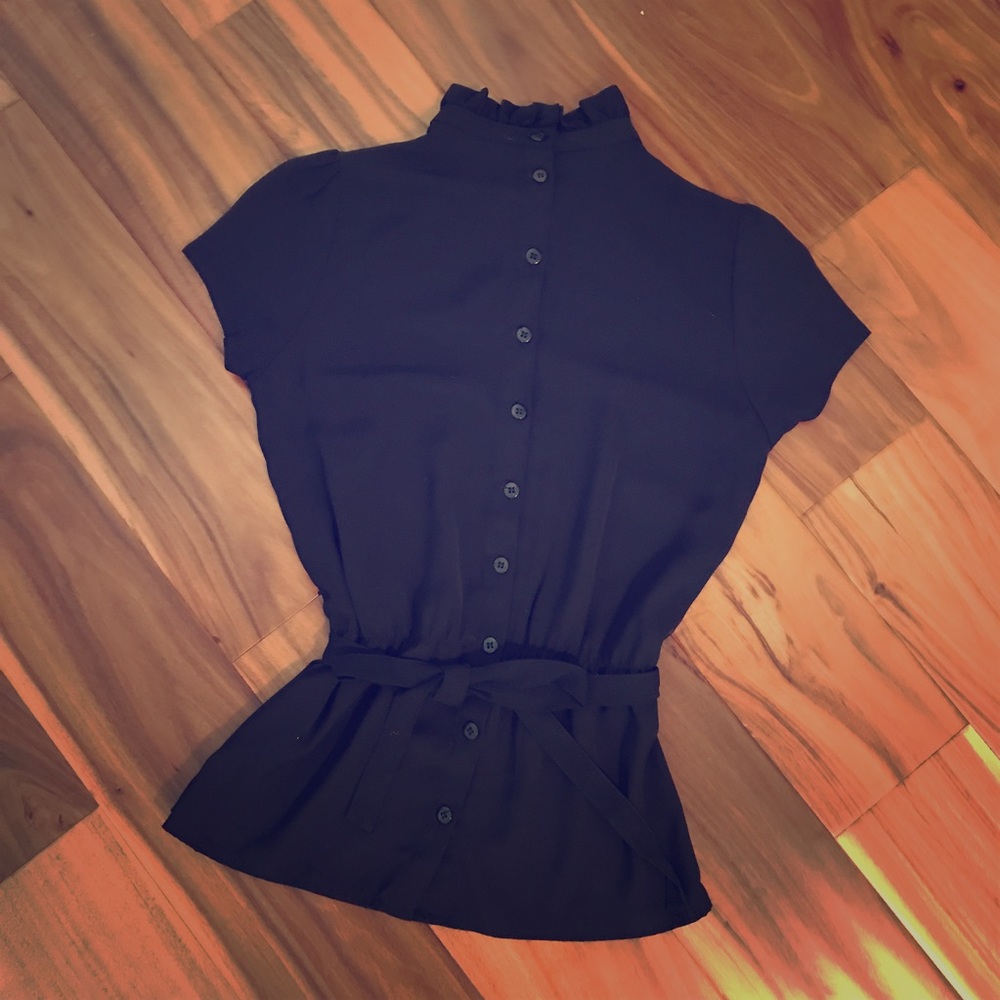 Black button up top with Tie belt waist