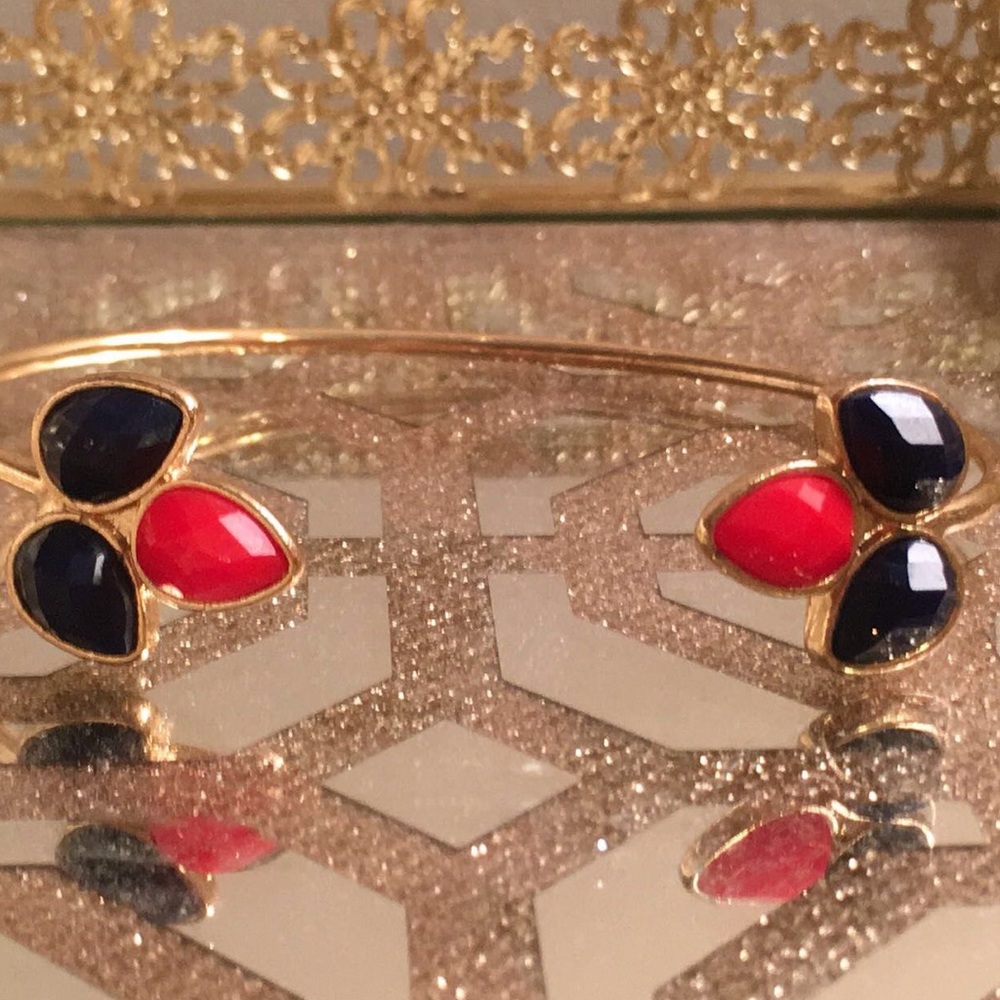 BLUE AND RED ADJUSTABLE BRACELET