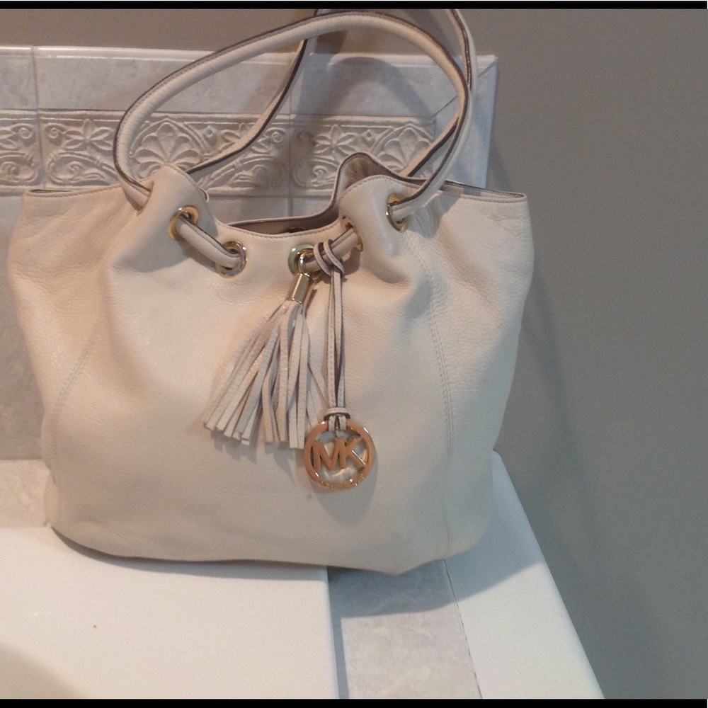 SOLD-East West Luggage Leather Ring Tote