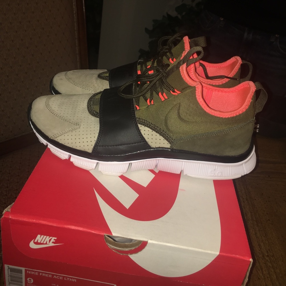 Nike free ace LTHR