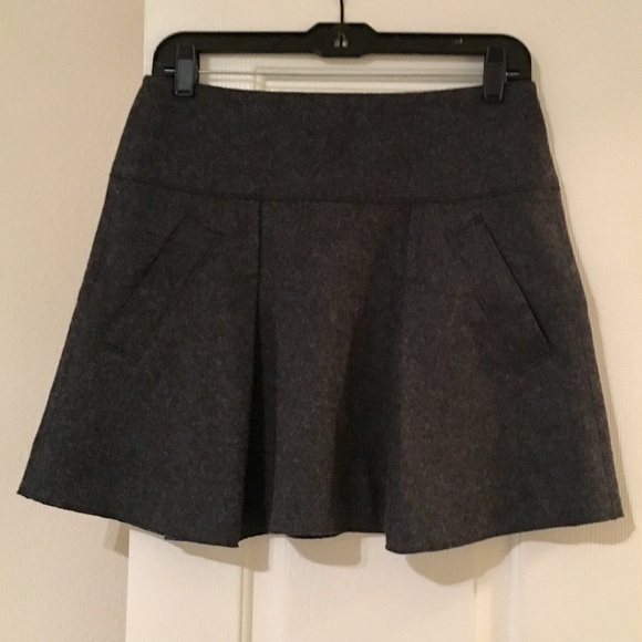 Vince Wool skirt🎀 - Picture 2 of 5