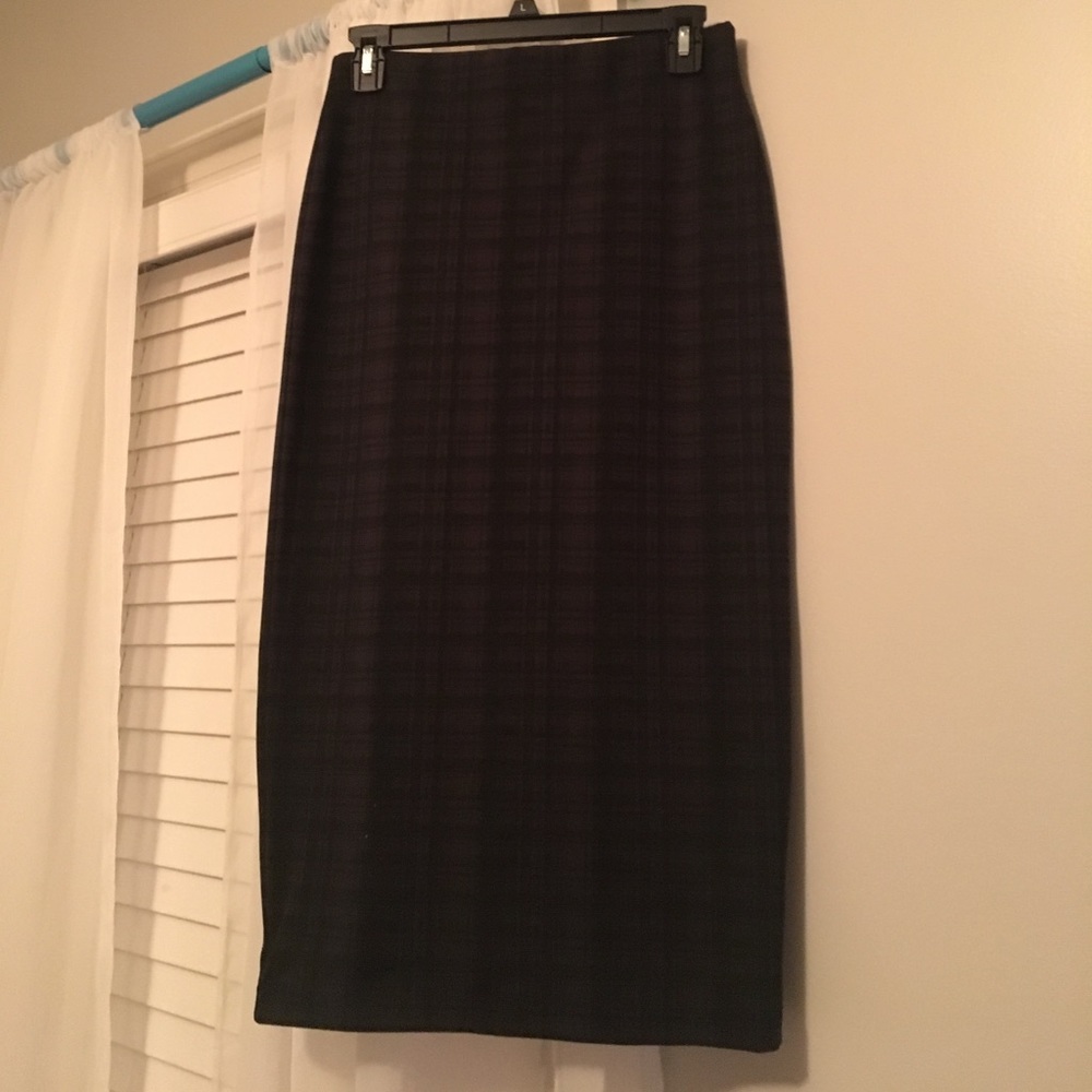 plaid skirt