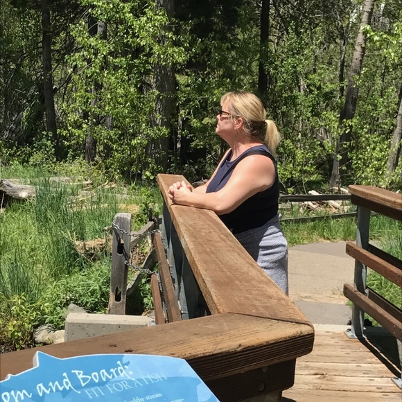 Meet your Posher, Sheri - Picture 5 of 5