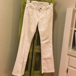 Joes White SZ 27 provocateur Jeans. 31" inseam