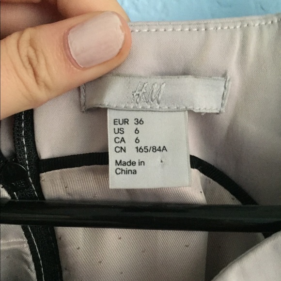 Dress - Picture 2 of 3