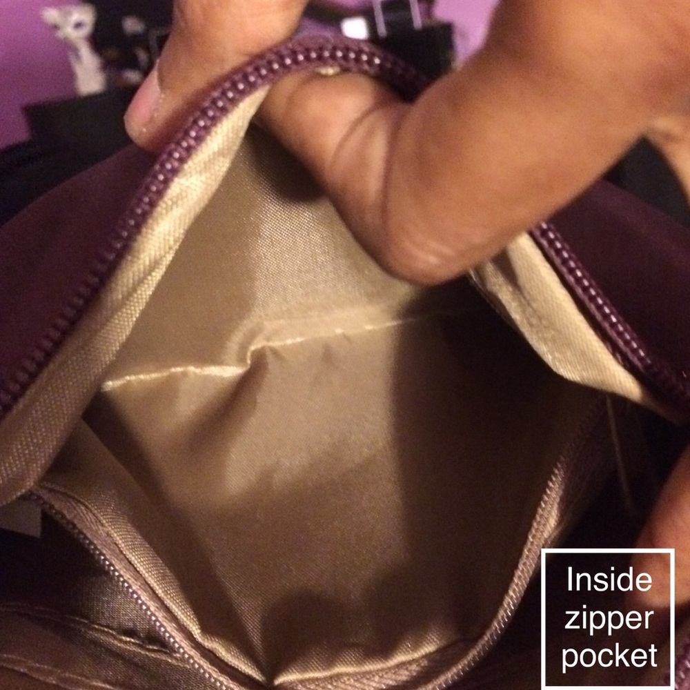 Burgundy shimmery Multi Sac mini cross-body purse - Picture 5 of 7